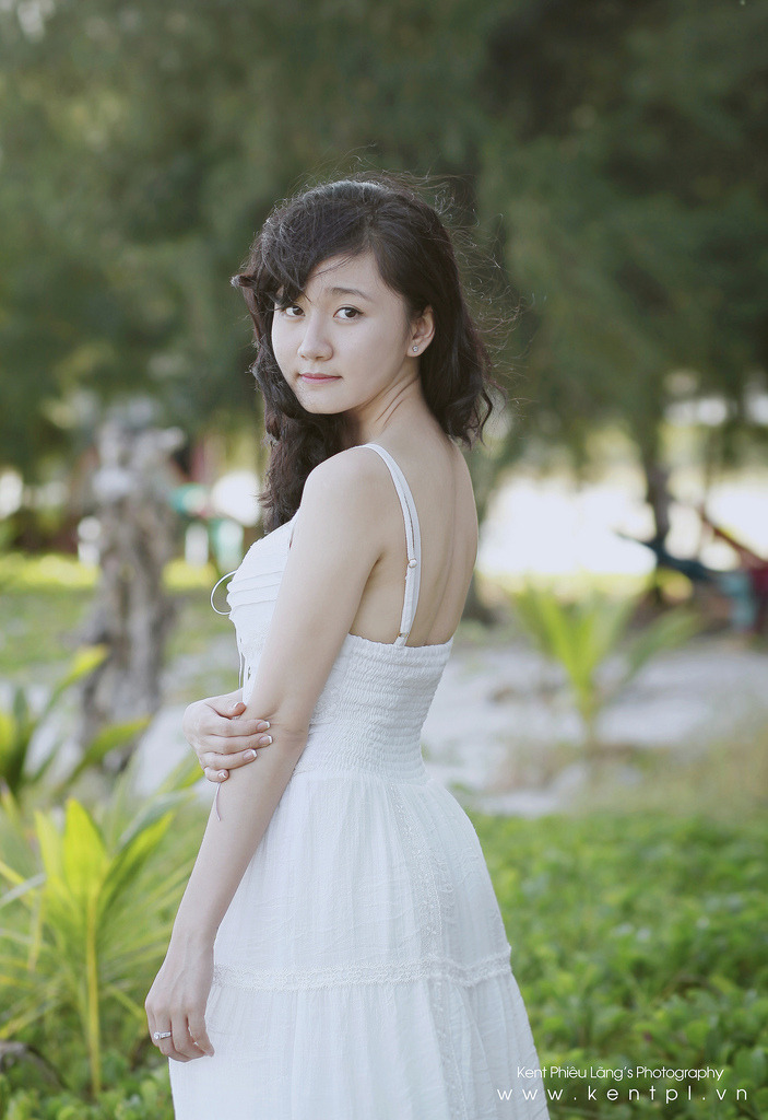 伦理丰满的妻子